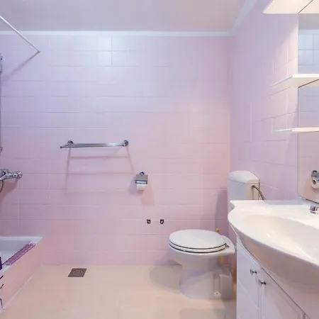 Lavandis With Jacuzzi And 50m2 Pool Donji Vinjani