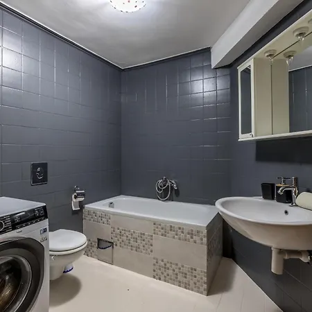 Lavandis With Jacuzzi And 50m2 Pool
