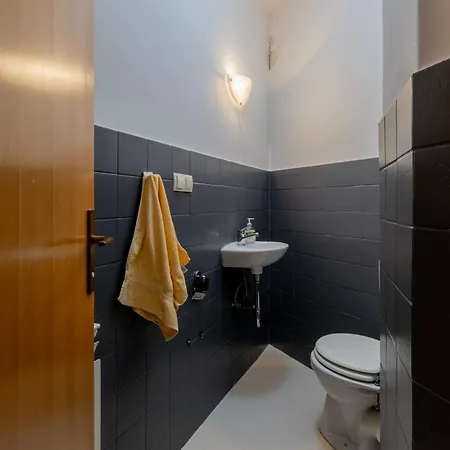 Lavandis With Jacuzzi And 50m2 Pool Donji Vinjani